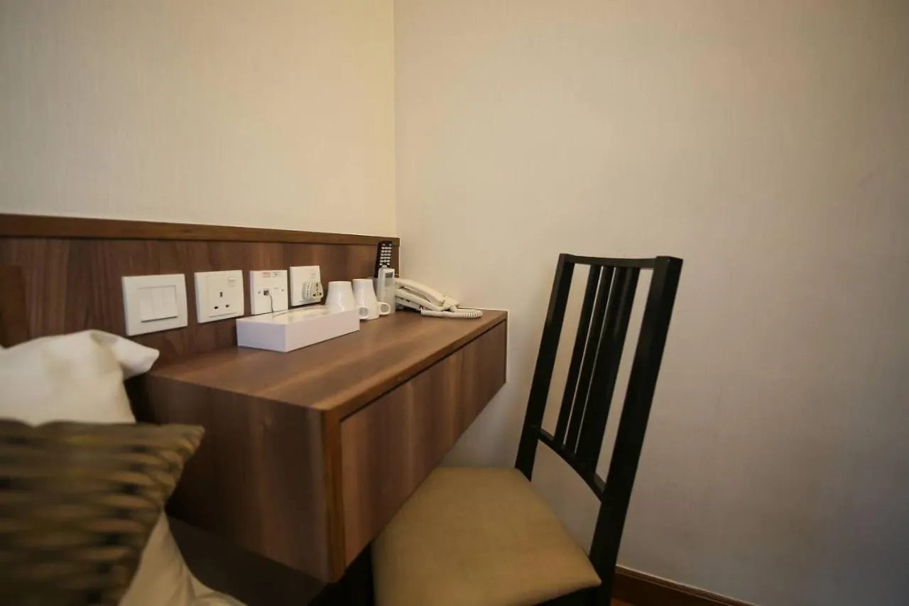 Hygge House Hotel Hong Kong 3*,
